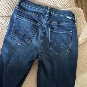 Mother Denim Jeans size 24 - the weekender Fray - color Home Movies